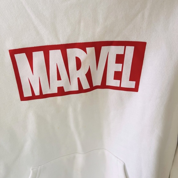 Marvel Graphic Print red&white Logo hoodie drawstring pullover sweater Women’s S - Picture 2 of 10